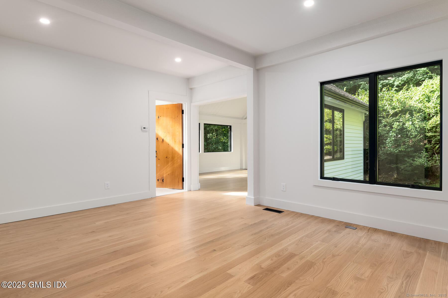 10 Tomahawk Lane Greenwich, CT 06830 - Photo 14 of 34 10