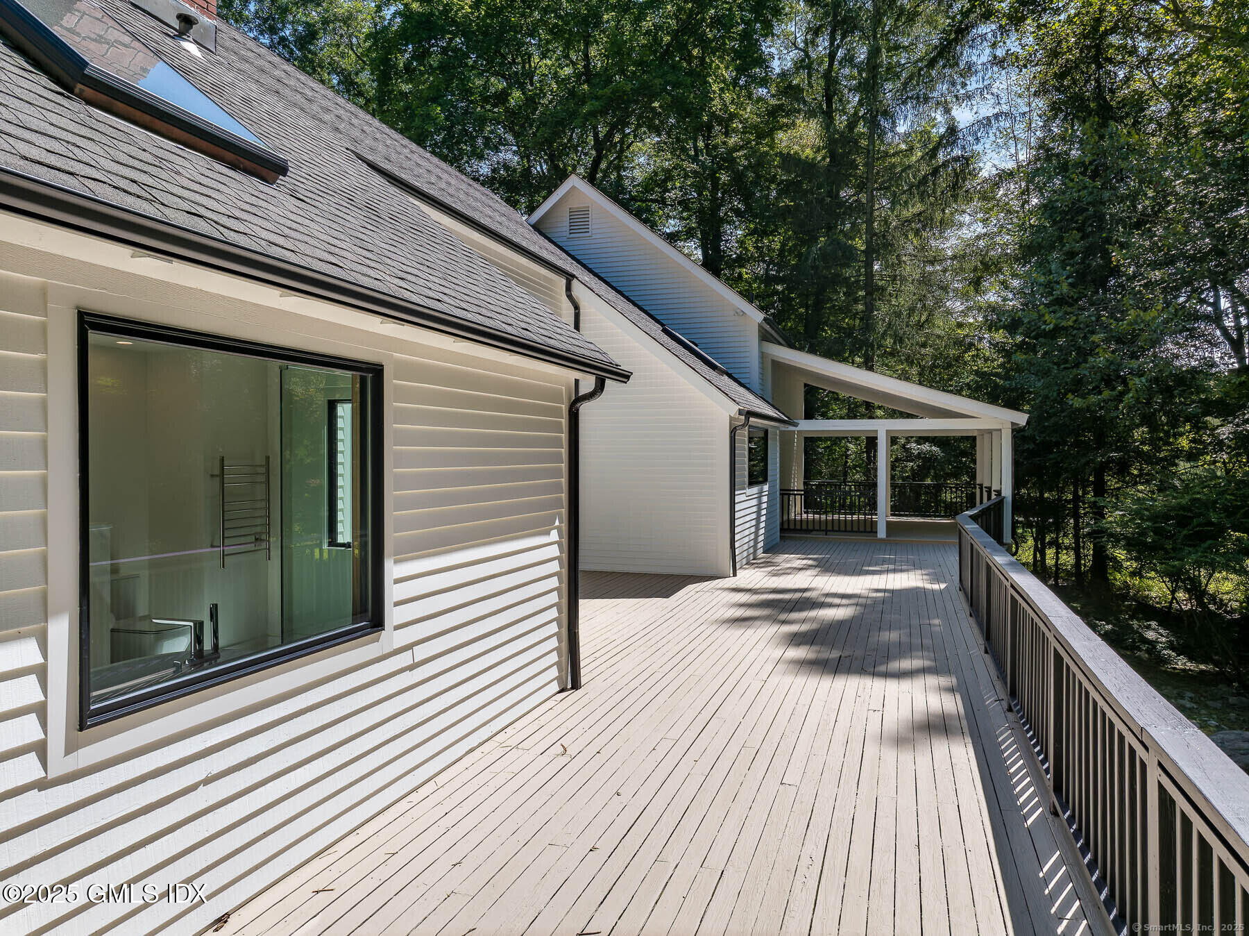 10 Tomahawk Lane Greenwich, CT 06830 - Photo 28 of 34 21