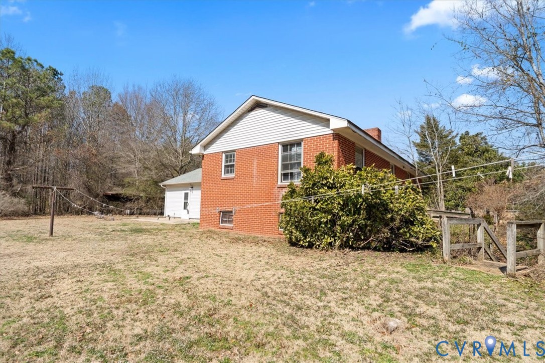 10401 Carriage Road Providence Forge, VA 23140 - Photo 8 of 30