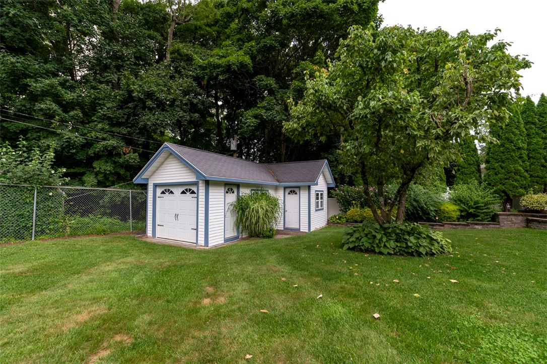57 Shenandoah Road Warwick, RI 02886 - Photo 8 of 39