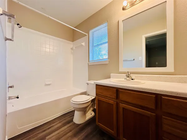$1,650 | 8511 Apple Carrie Cove, Unit B, Austin, TX 78745