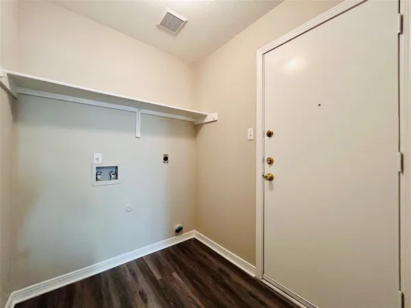 $1,650 | 8511 Apple Carrie Cove, Unit B, Austin, TX 78745