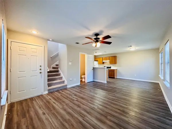 $1,650 | 8511 Apple Carrie Cove, Unit B, Austin, TX 78745