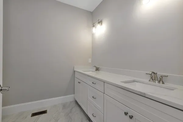 $980,000 | 4 Weber Farm Road, Unit 4, Wrentham, MA 02093