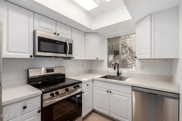 $2,250,000 | 950 West Erie Street, Chandler, AZ 85224