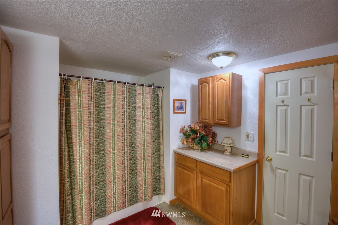 4908 163rd Lane Southwest Rochester, WA 98579 - Photo 17 of 25 Gallery Image 17