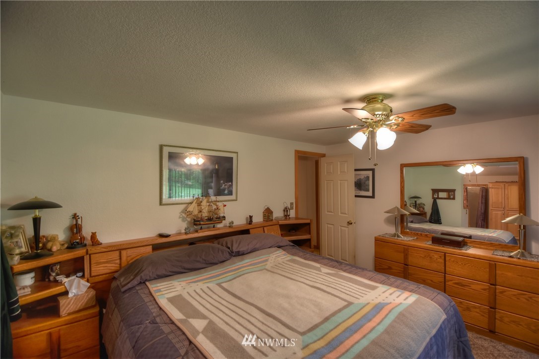 4908 163rd Lane Southwest Rochester, WA 98579 - Photo 19 of 25 Gallery Image 19