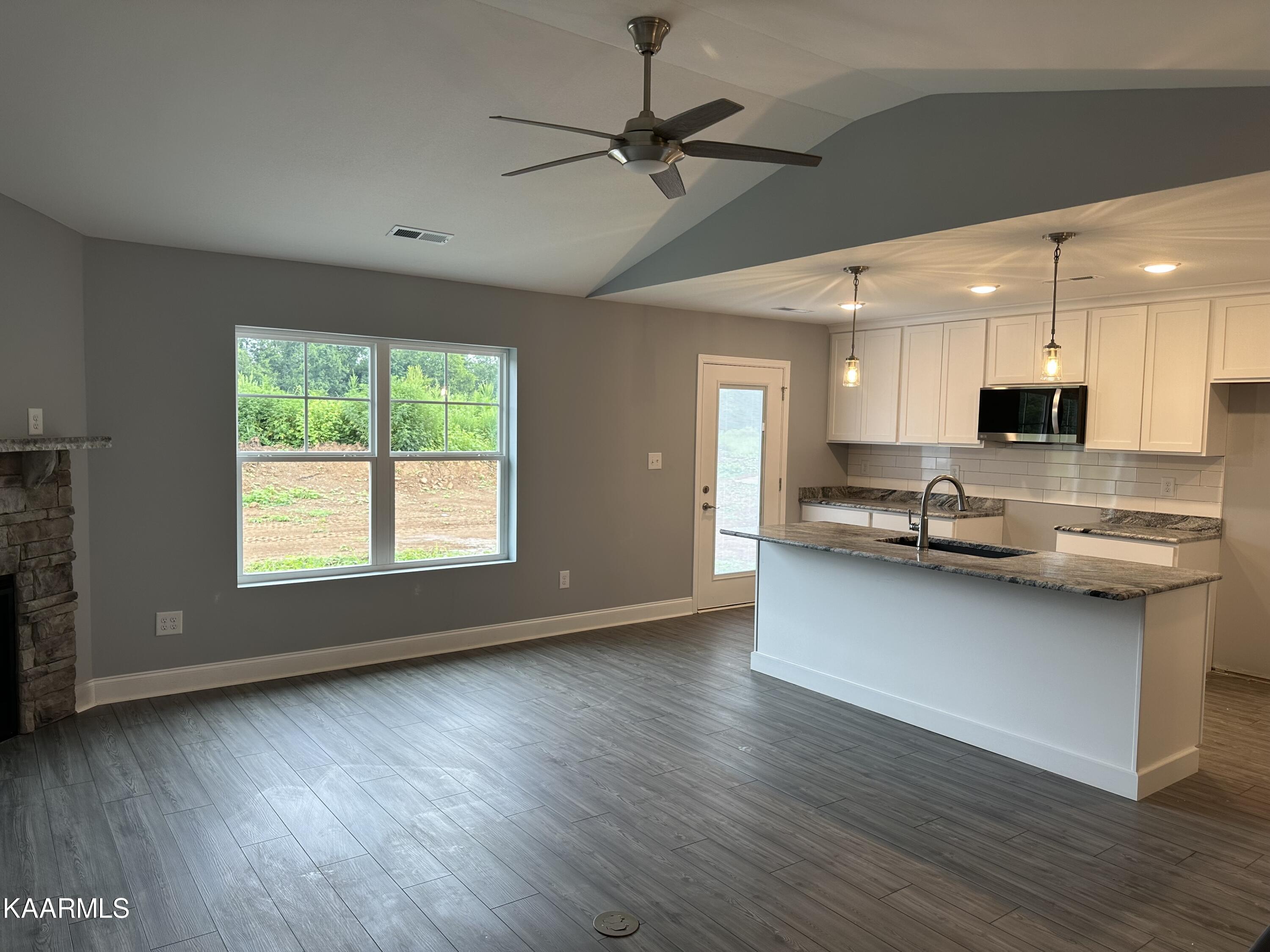 540 Henderson Road, Unit 14 Pigeon Forge, TN 37862 - Photo 12 of 40 Magnolia Plan