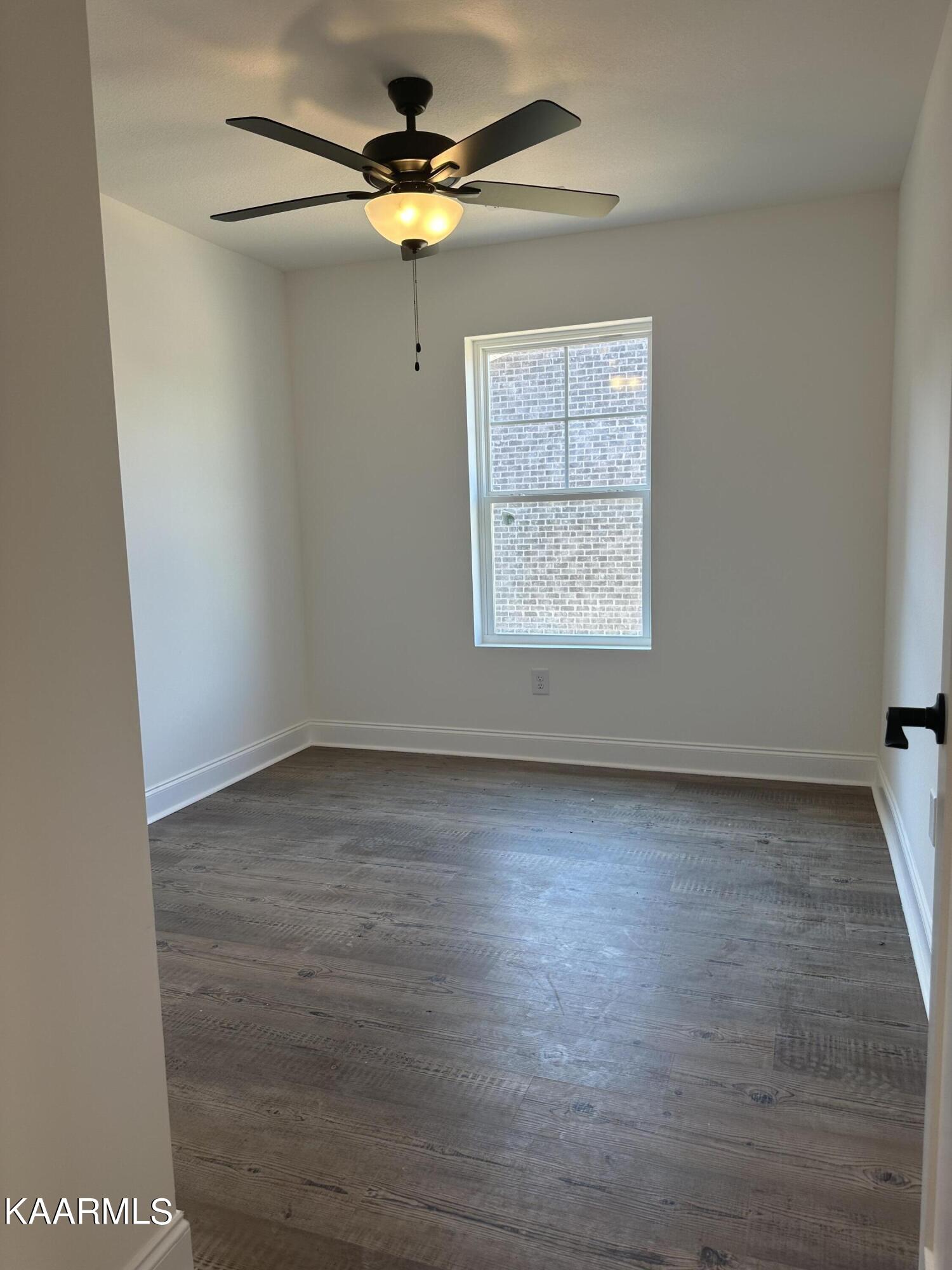 540 Henderson Road, Unit 14 Pigeon Forge, TN 37862 - Photo 22 of 40 Optional Third Bedroom
