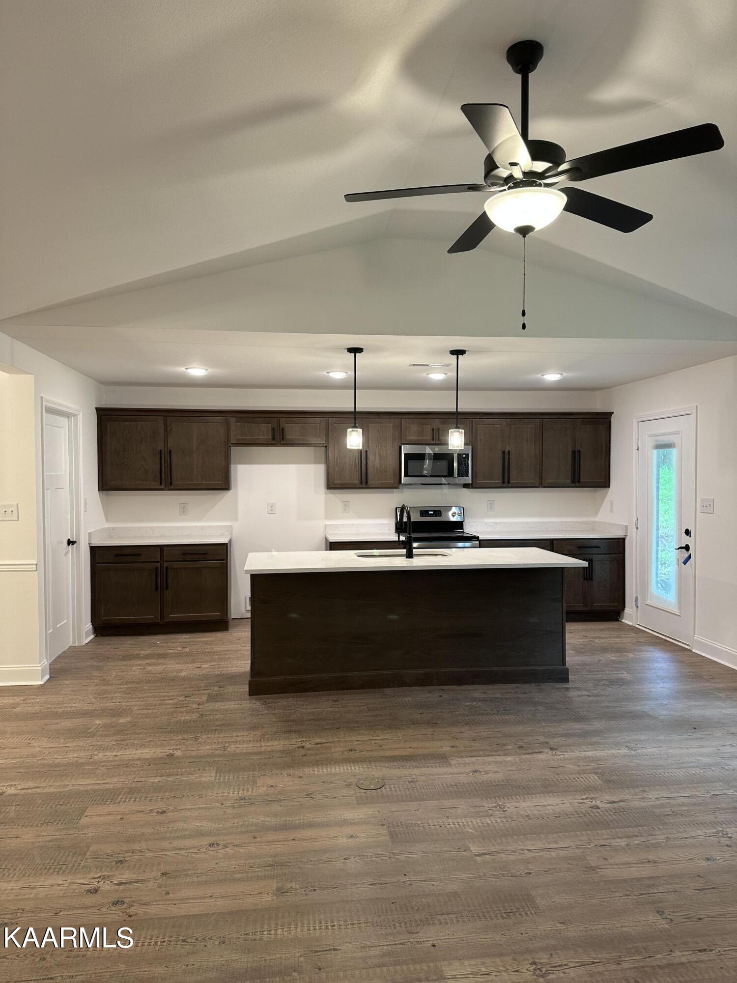 540 Henderson Road, Unit 14 Pigeon Forge, TN 37862 - Photo 5 of 40 Magnolia Plan