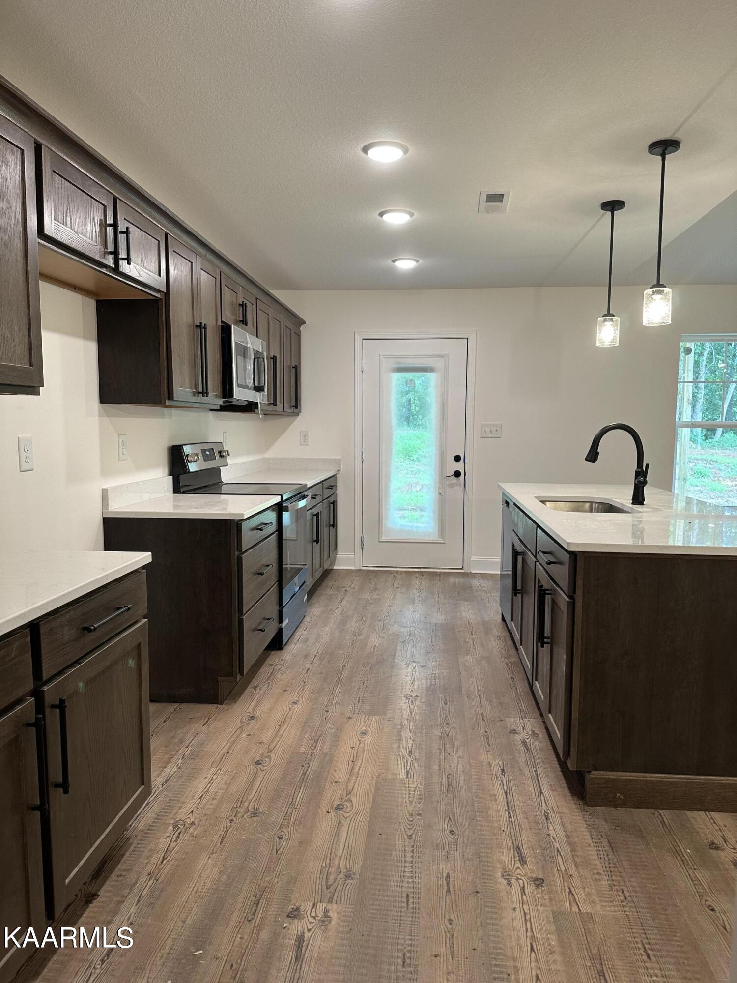 540 Henderson Road, Unit 14 Pigeon Forge, TN 37862 - Photo 8 of 40 Magnolia Plan