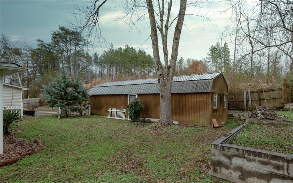 3178 Robinson Road Newton, NC 28658 - Photo 39 of 44