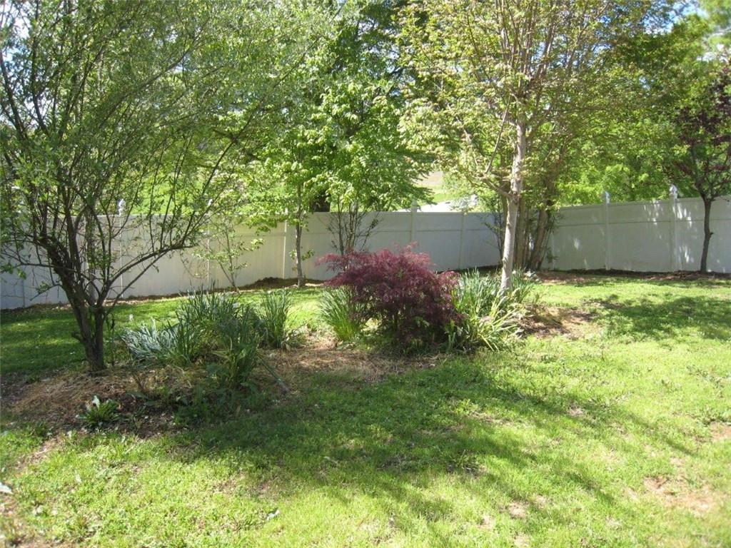 3178 Robinson Road Newton, NC 28658 - Photo 6 of 44