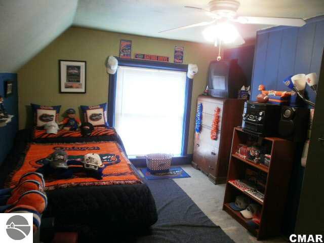 6595 West Lincoln Road Elwell, MI 48832 - Photo 10 of 24 1770000-9.JPG