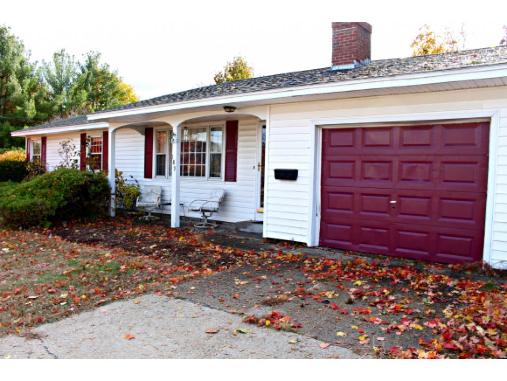189 Lund Road Nashua, NH 03060 - Photo 2 of 13