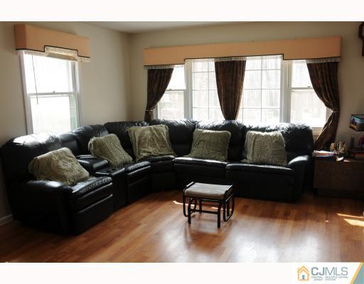 165 Applegarth Road Monroe Township, NJ 08831 - Photo 4 of 5 Gallery Image 4