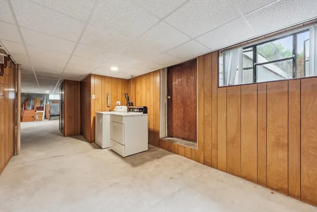 $415,000 | 511 Shoemaker Lane, Agawam, MA 01001