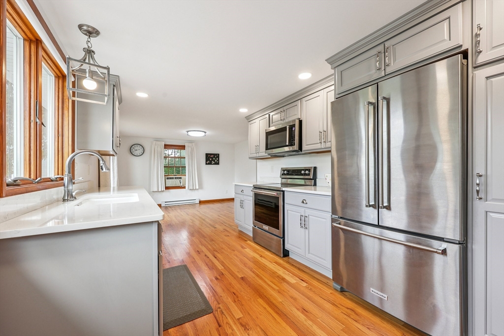 511 Shoemaker Lane Agawam, MA 01001 - Photo 8 of 30