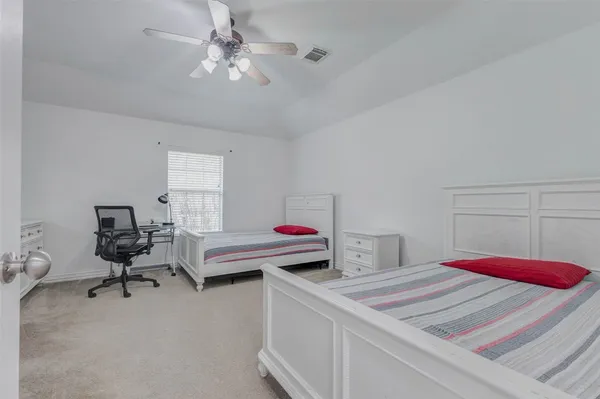 $3,600 | 26511 Cresent Cove Lane, Katy, TX 77494