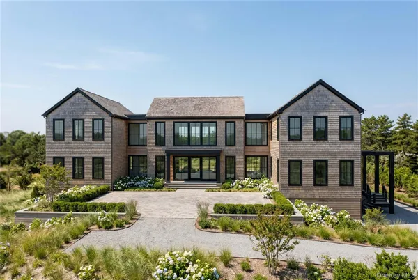 $14,999,990 | 11 Pine Tree Lane, Westhampton, NY 11977