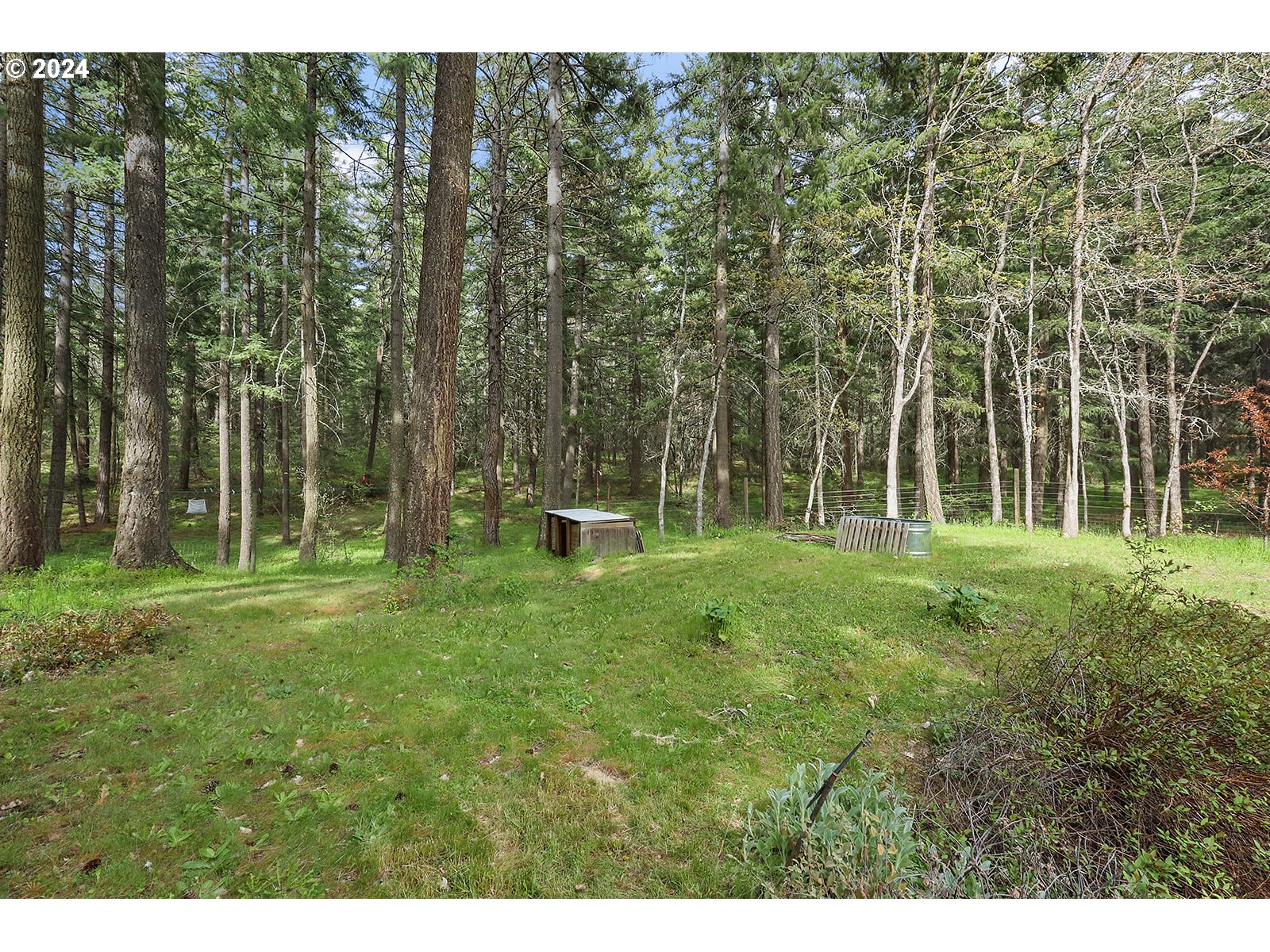 2385 Silver Gray Road Mosier, OR 97040 - Photo 35 of 48 Gallery Image 35