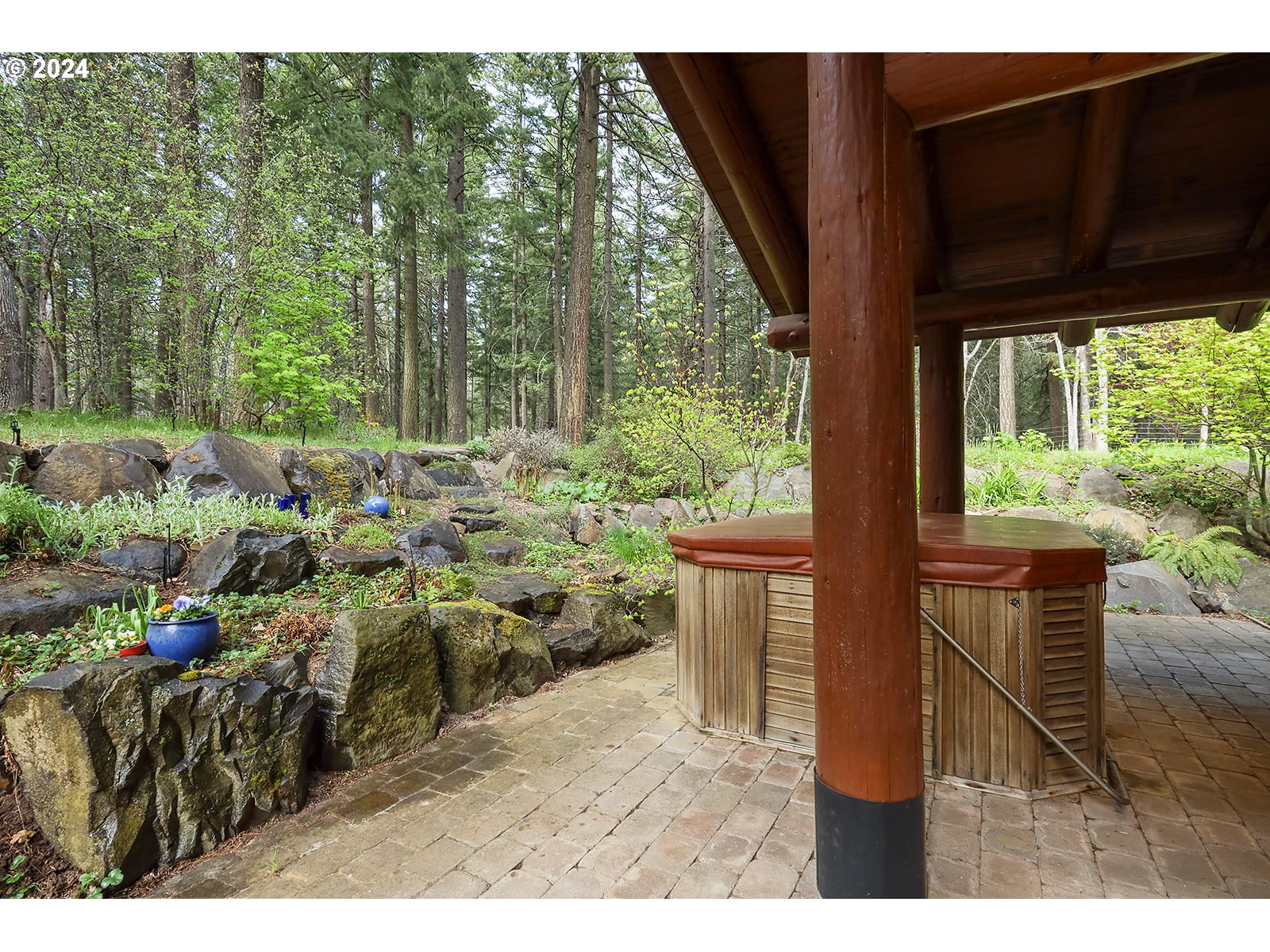 2385 Silver Gray Road Mosier, OR 97040 - Photo 37 of 48 Gallery Image 37