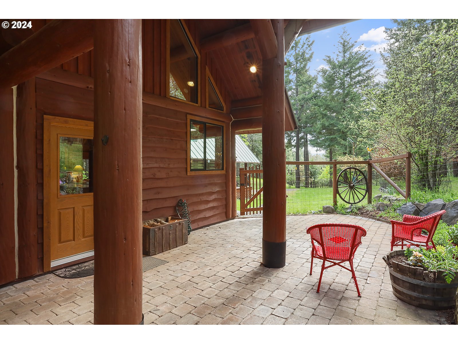 2385 Silver Gray Road Mosier, OR 97040 - Photo 38 of 48 Gallery Image 38