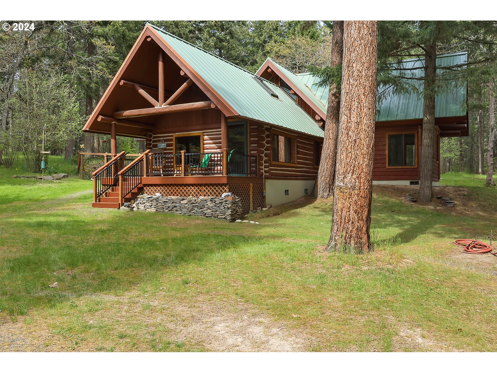 2385 Silver Gray Road Mosier, OR 97040 - Photo 7 of 48 Gallery Image 7