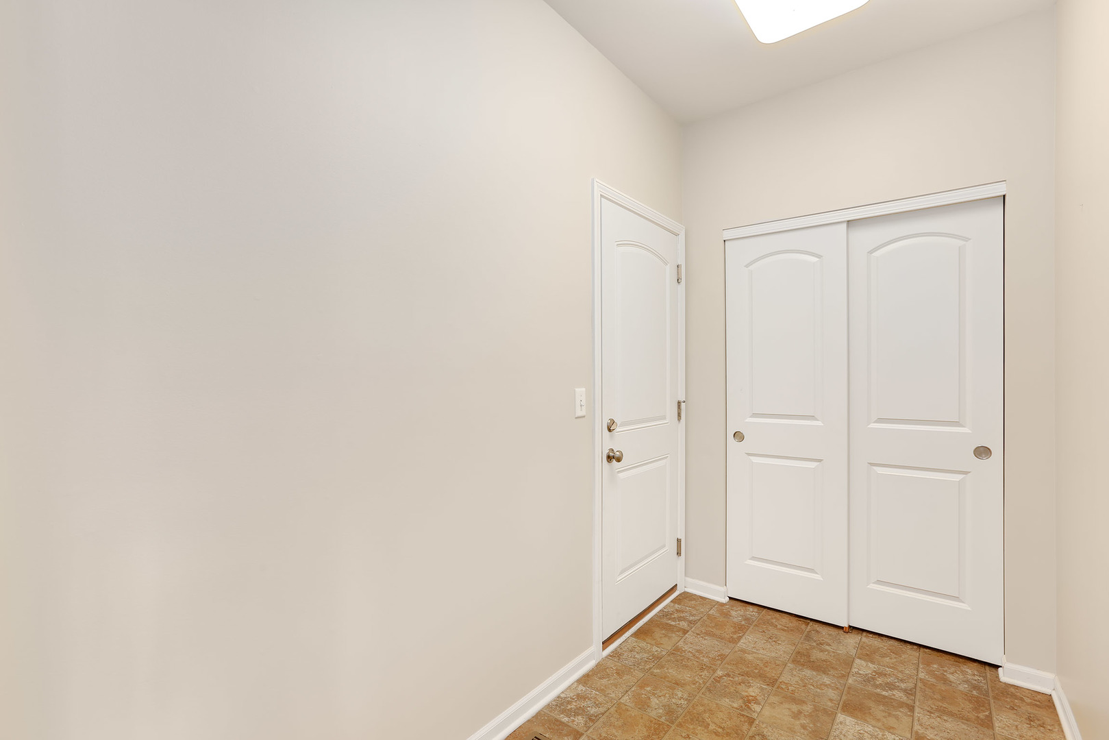 3531 English Prairie Road Elgin, IL 60124 - Photo 16 of 34 a view of room