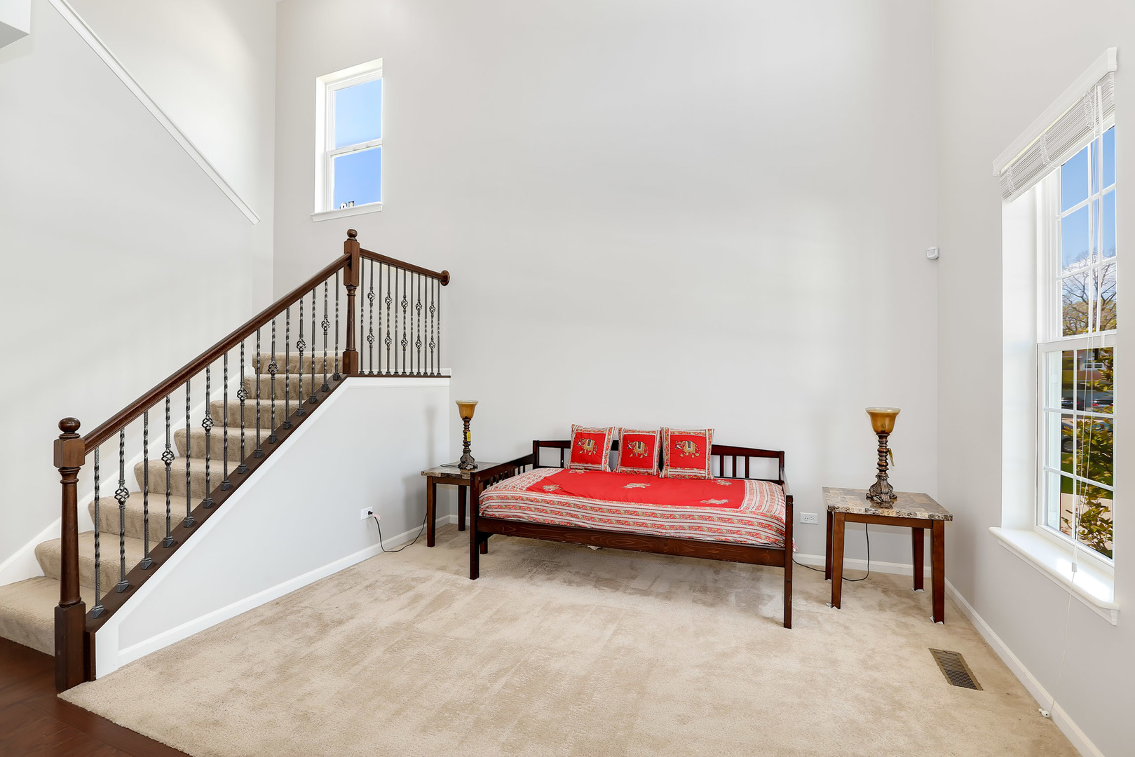 3531 English Prairie Road Elgin, IL 60124 - Photo 5 of 34 a bedroom with furniture and a window