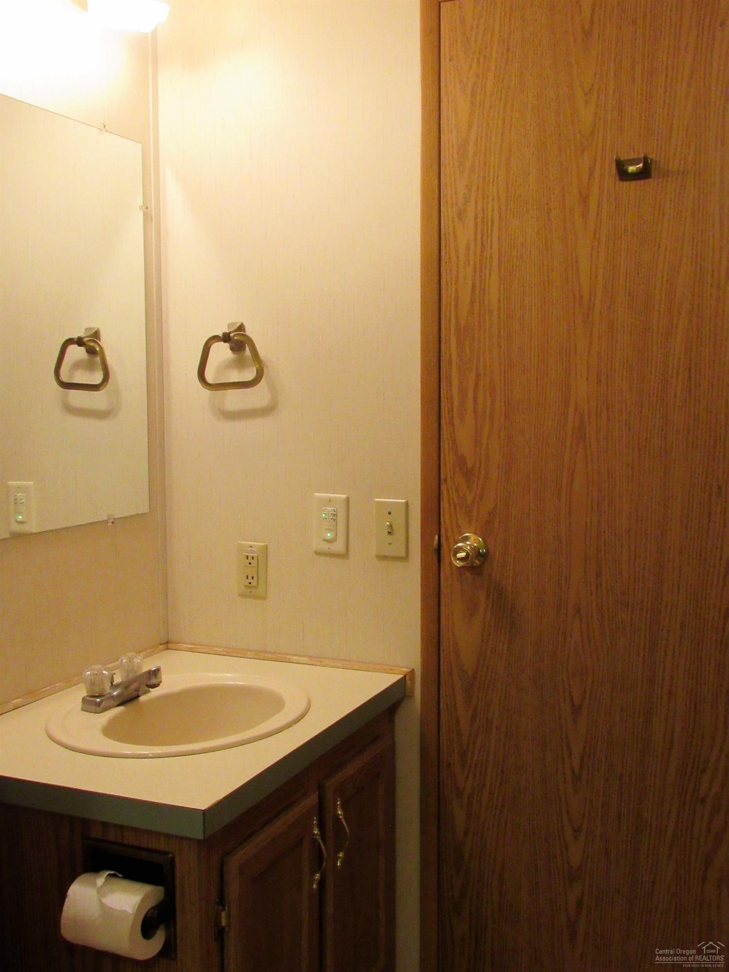 1836 Lukes Road La Pine, OR 97739 - Photo 5 of 20 Additional Photo