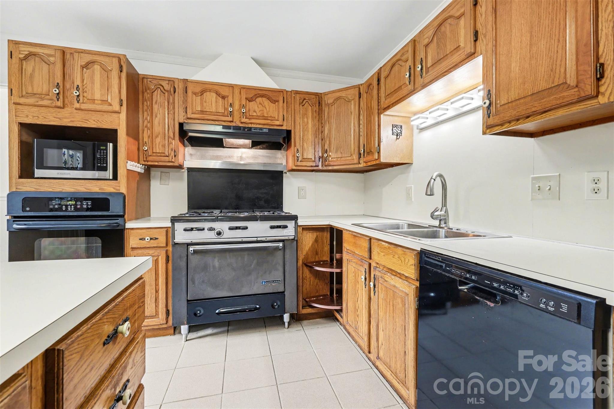 2701 Thomas Trail Gastonia, NC 28054 - Photo 11 of 37