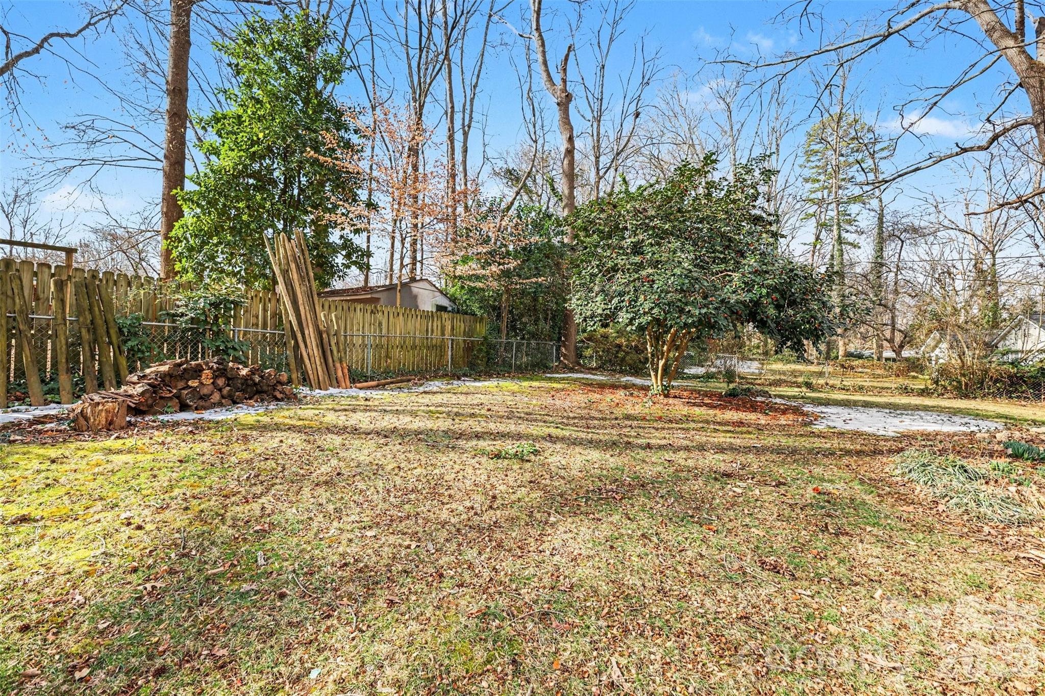 2701 Thomas Trail Gastonia, NC 28054 - Photo 31 of 37