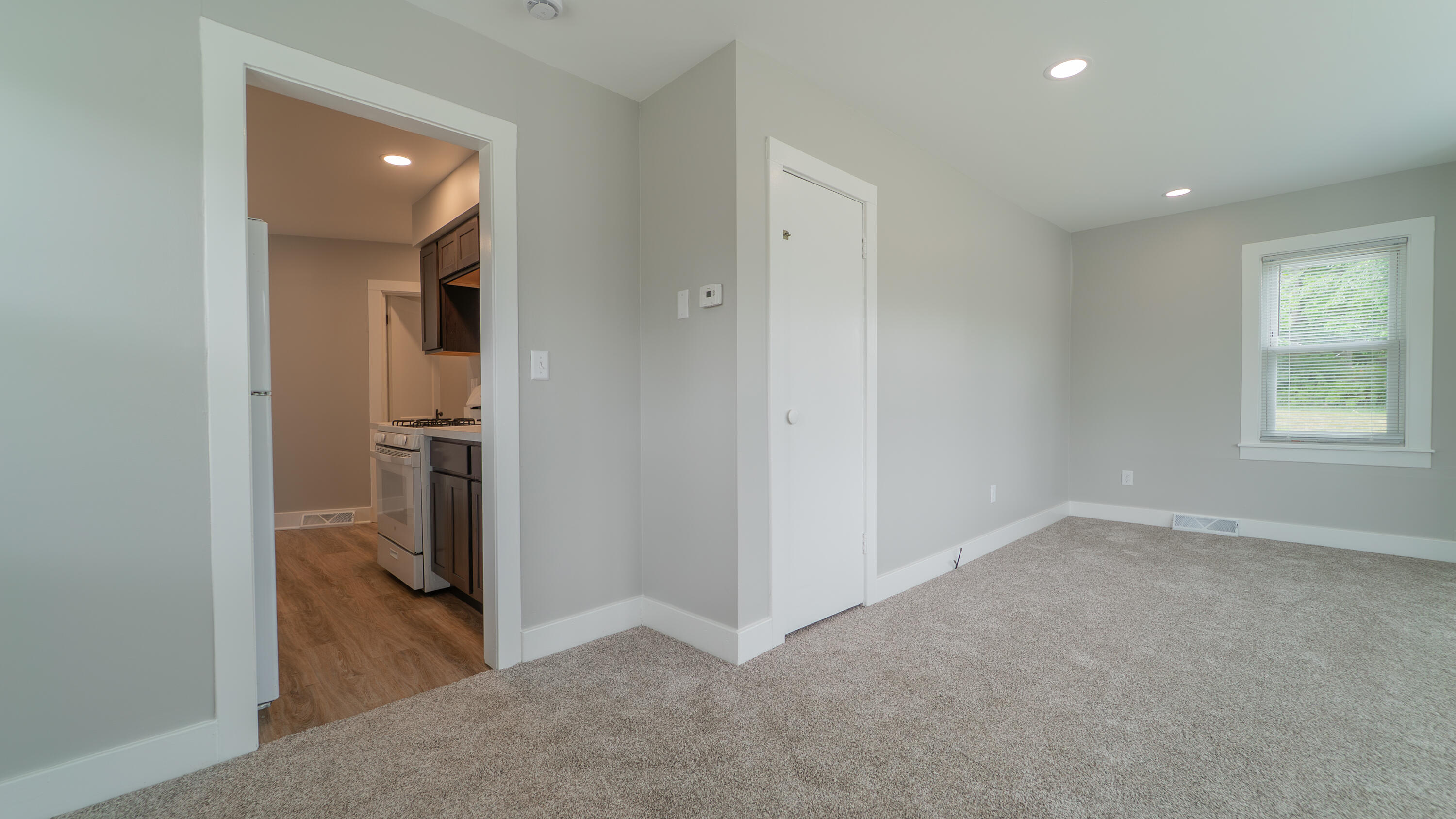 2459 South St Road Valparaiso, IN 46385 - Photo 10 of 24 an empty room and closet area