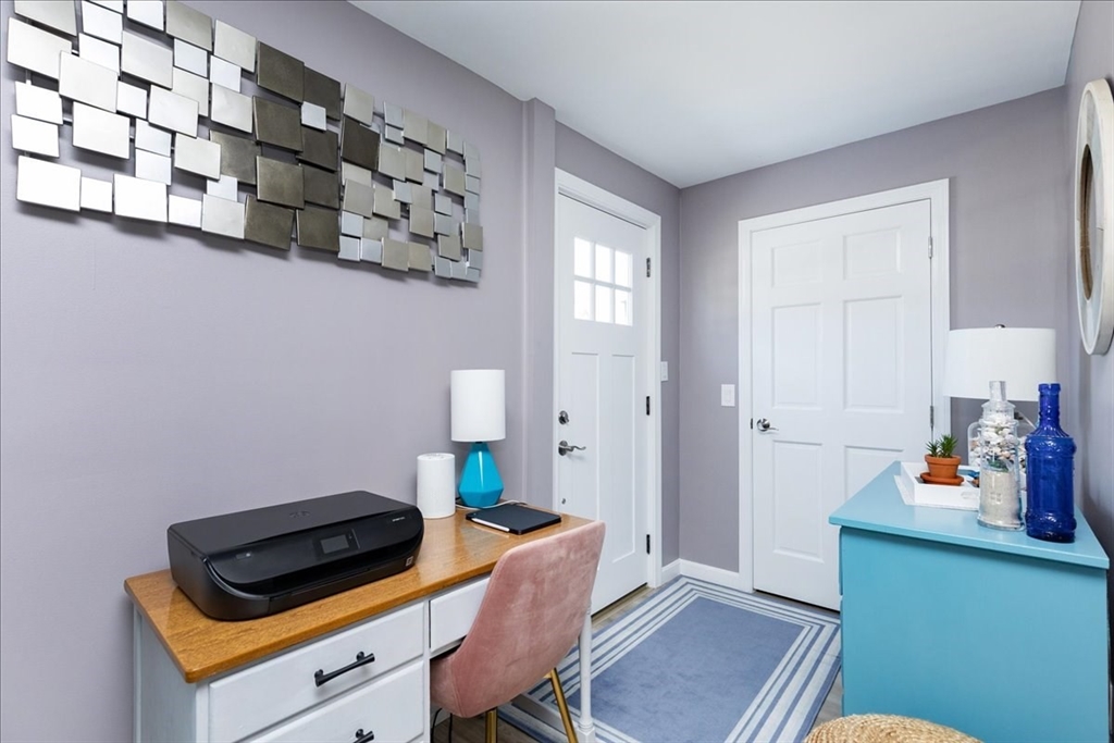 501 Winnacunnet Road, Unit 1 Hampton, NH 03842 - Photo 4 of 38 Gallery Image 4
