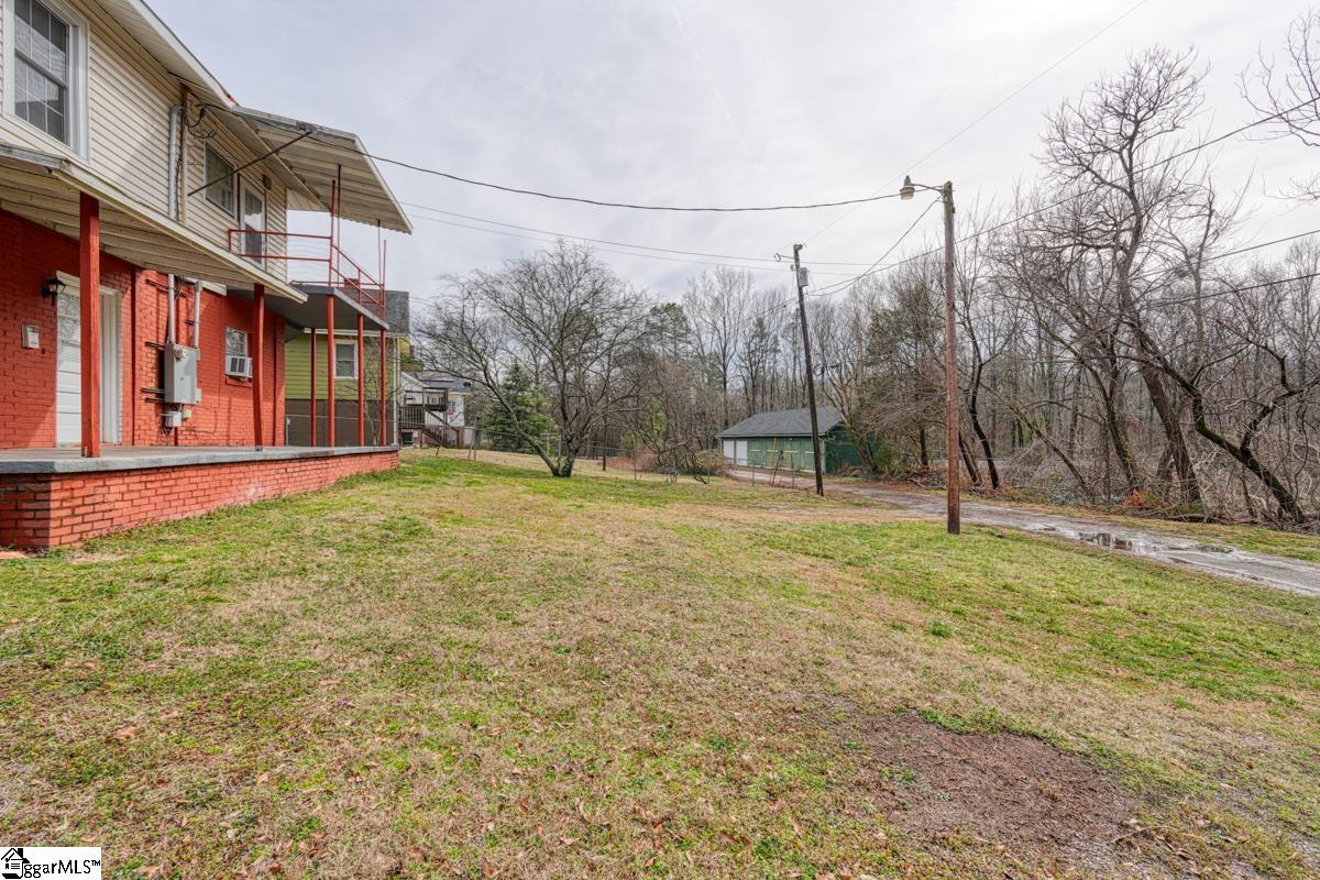 117 Lawrence Street Lyman, SC 29365 - Photo 8 of 32 Gallery Image 8