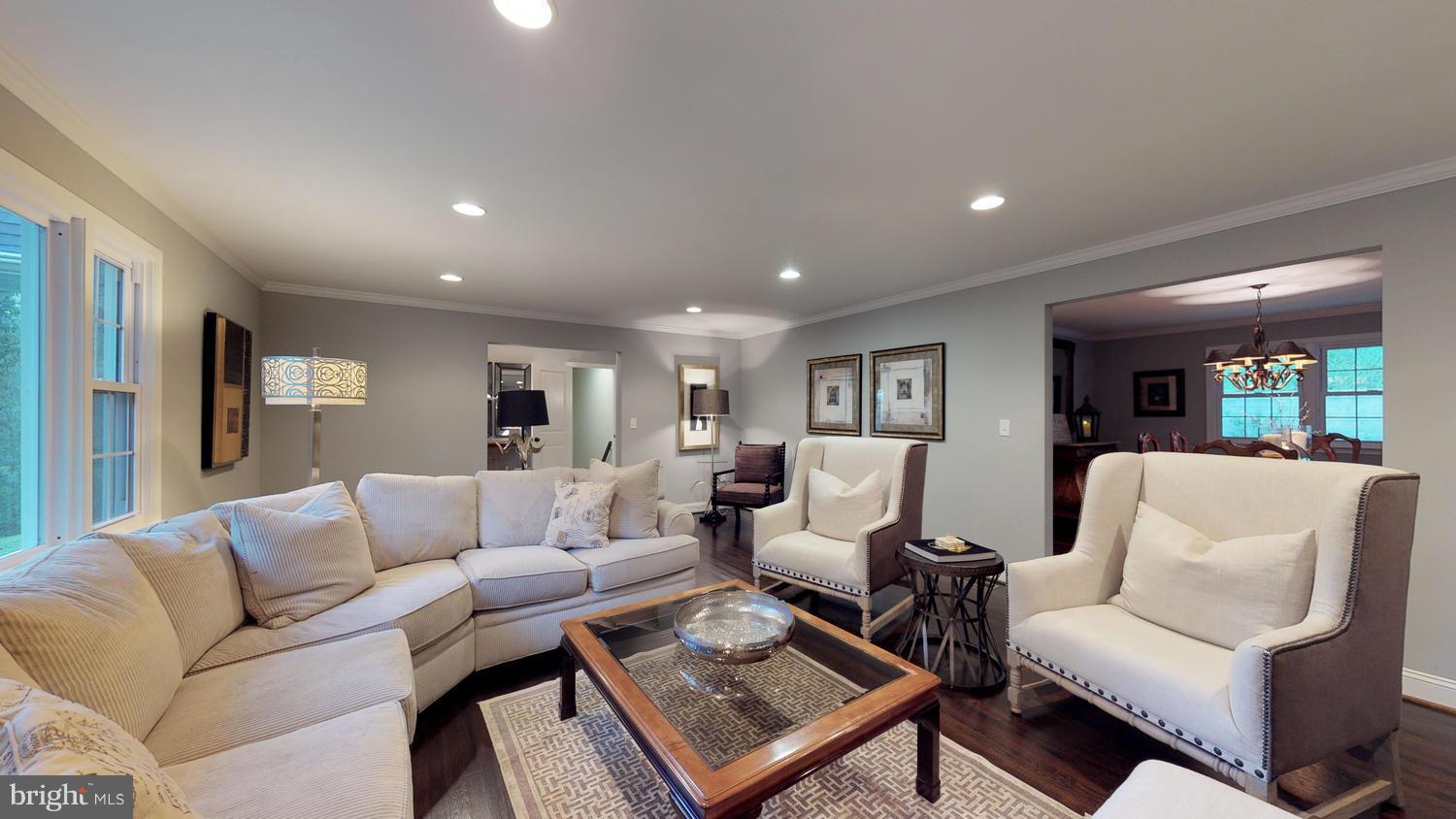 904 Stone Barn Road Towson, MD 21286 - Photo 5 of 30 a living room with furniture