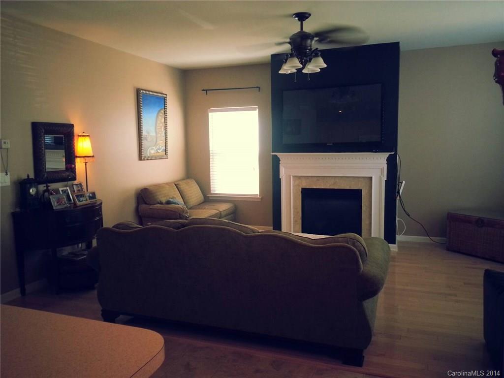 13207 Meadowmere Road Huntersville, NC 28078 - Photo 4 of 16 Gallery Image 4