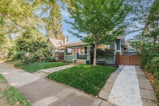 $735,000 | 3279 D Street, Sacramento, CA 95816