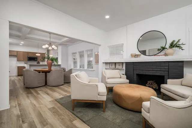 $735,000 | 3279 D Street, Sacramento, CA 95816