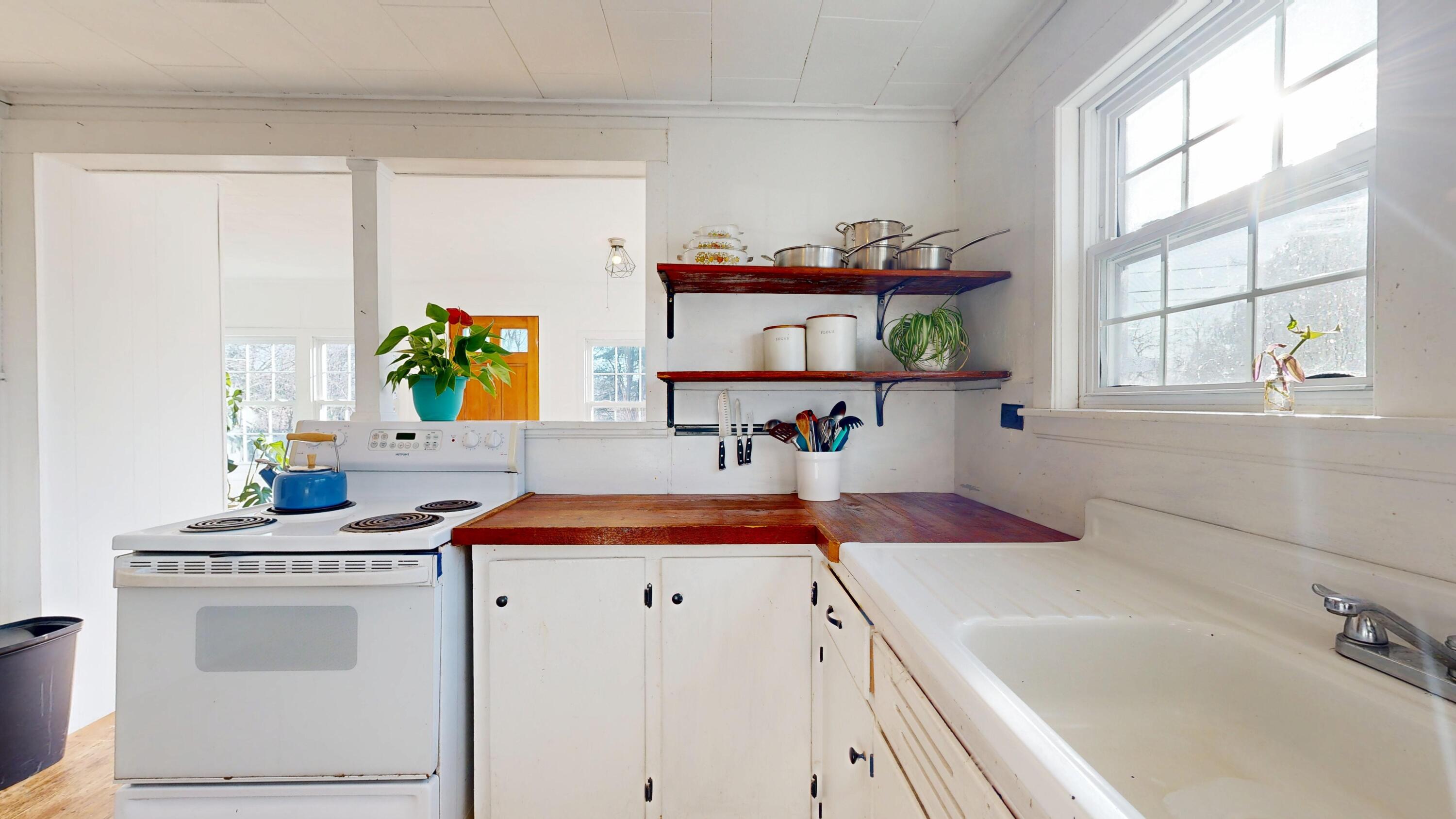 169 Old Lewiston Road North Monmouth, ME 04265 - Photo 20 of 48 Kitchen