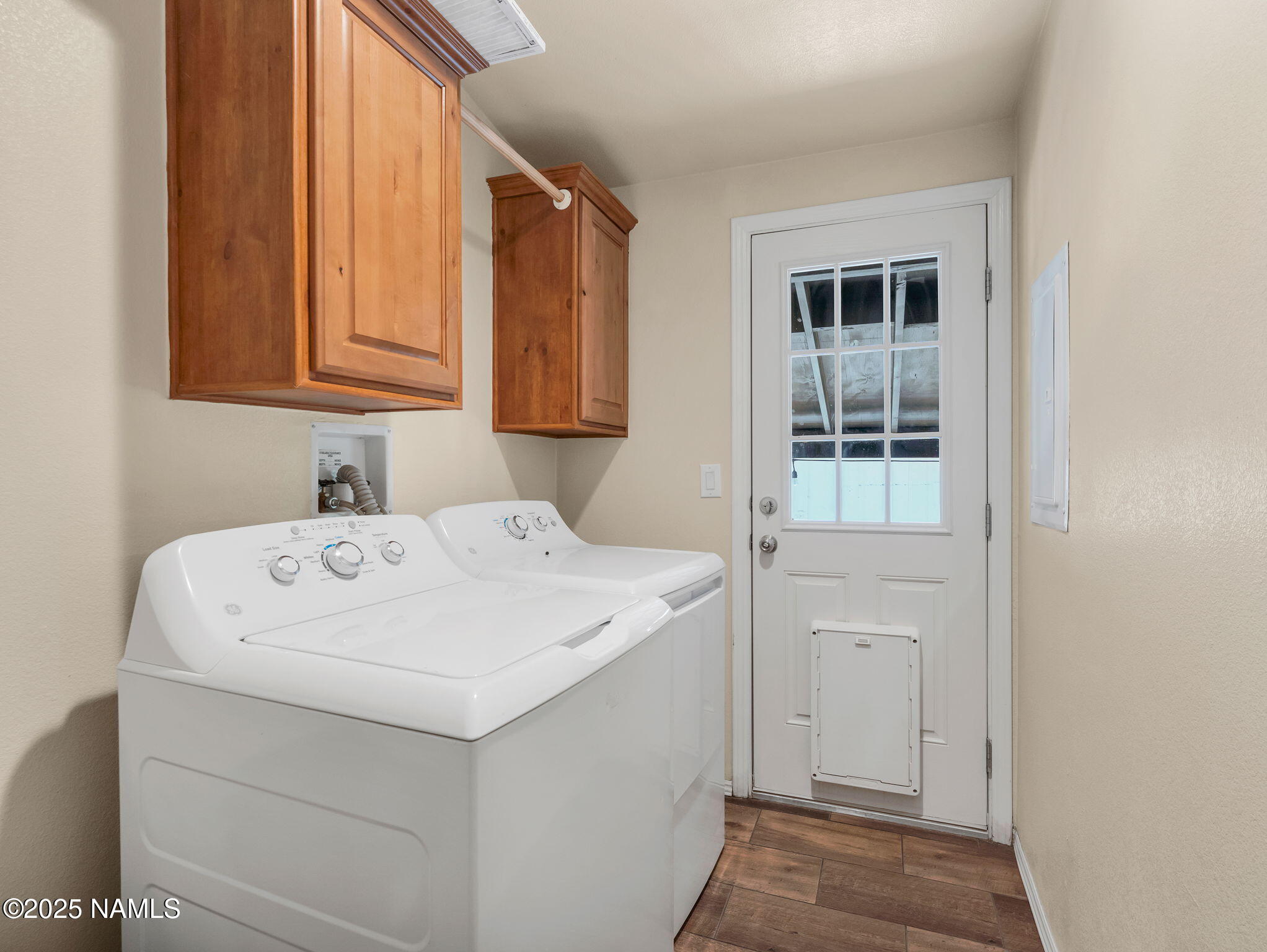 1151 Caribou Road Munds Park, AZ 86017 - Photo 26 of 30 a utility room with dryer and washer