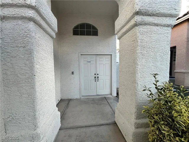$3,299 | 9229 Magic Flower Avenue, Las Vegas, NV 89134