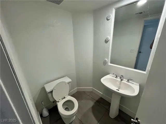 $3,299 | 9229 Magic Flower Avenue, Las Vegas, NV 89134