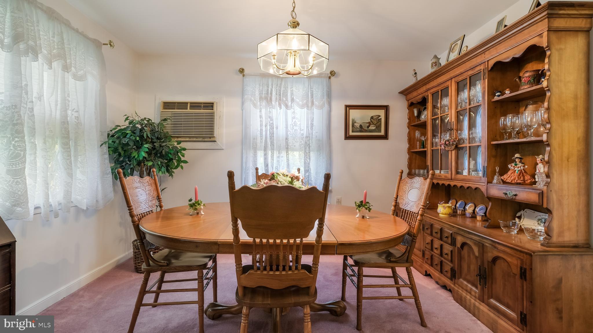 803 Edann Road Oreland, PA 19075 - Photo 8 of 37 Dining Room