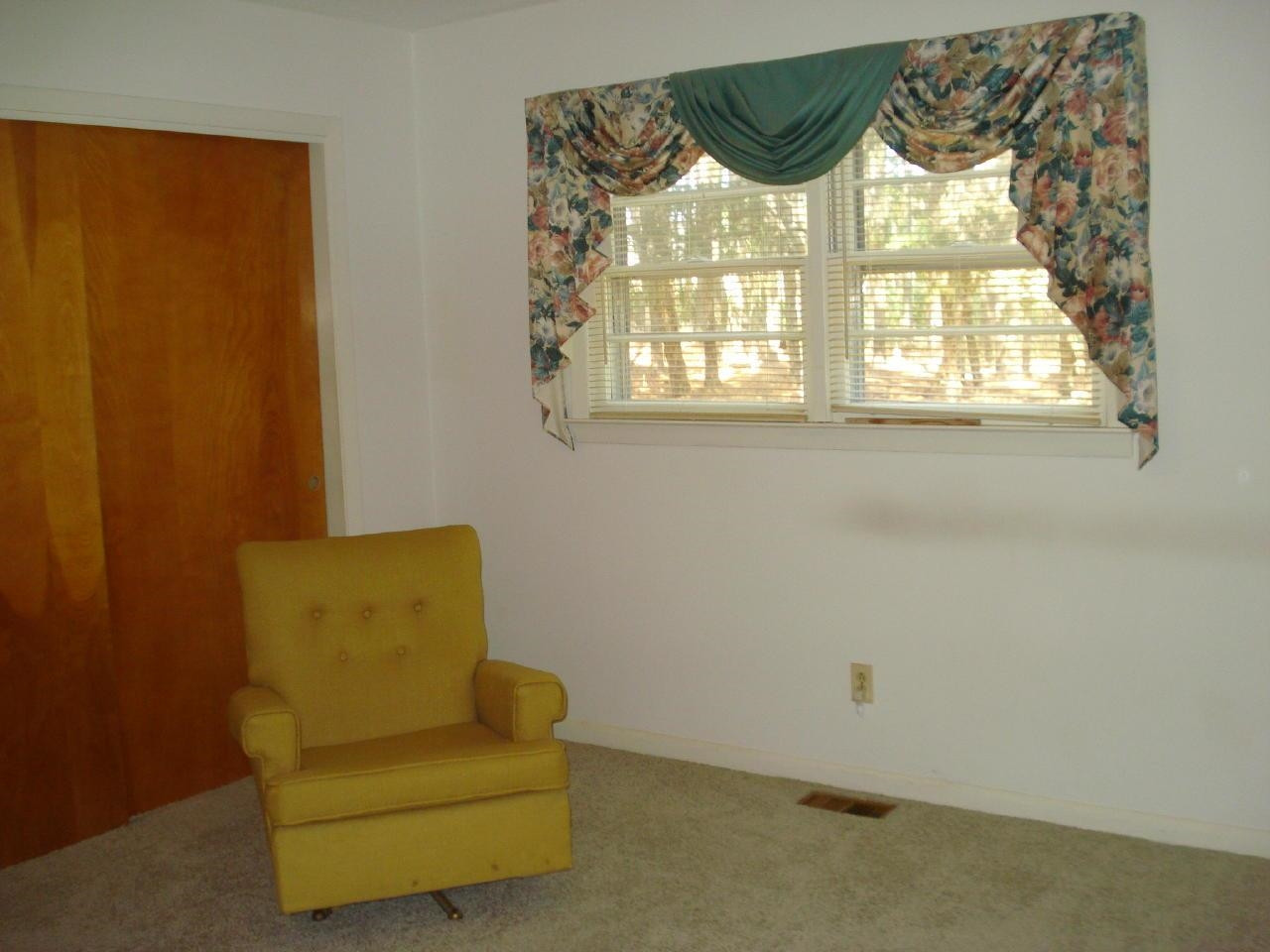 2635 Federal Road Benson, NC 27504 - Photo 10 of 22 Photo 10