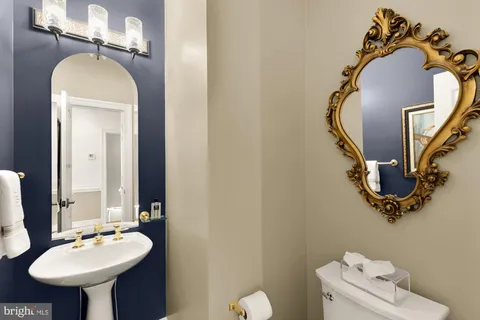 $1,895,000 | 4473 Greenwich Parkway Northwest, Washington, DC 20007