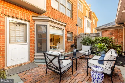 $1,895,000 | 4473 Greenwich Parkway Northwest, Washington, DC 20007