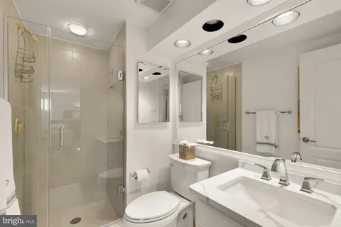 $1,895,000 | 4473 Greenwich Parkway Northwest, Washington, DC 20007