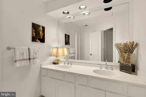 $1,895,000 | 4473 Greenwich Parkway Northwest, Washington, DC 20007